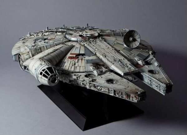 Revell 01206 Star Wars Bandai Millennium Falcon Perfect Grade Science Fiction - Afbeelding 2