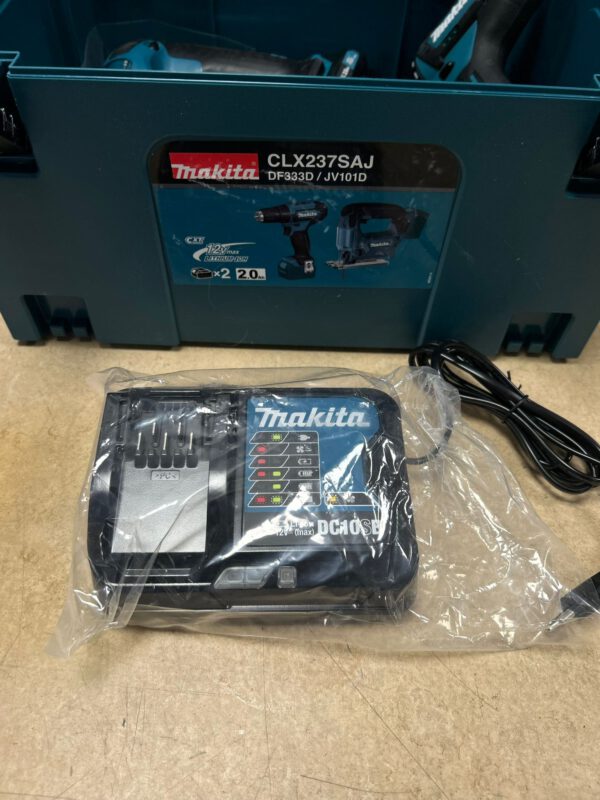 Makita combiset -Klopboor-/Schroefmachine + Accu Decoupeerzaag - + Koffer- 2 accu's - Afbeelding 14