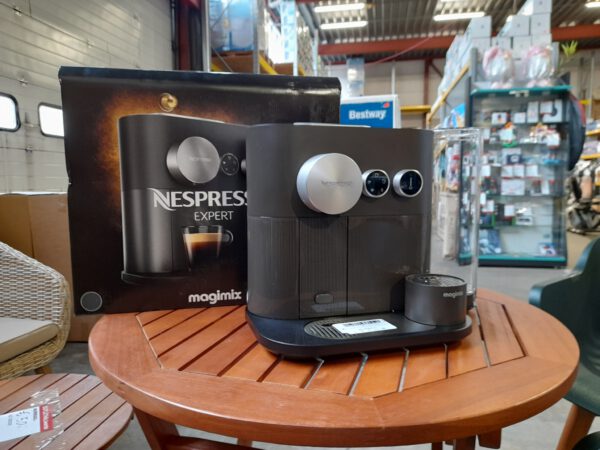 Nespresso Expert M500 - Koffiecupmachine - Antraciet