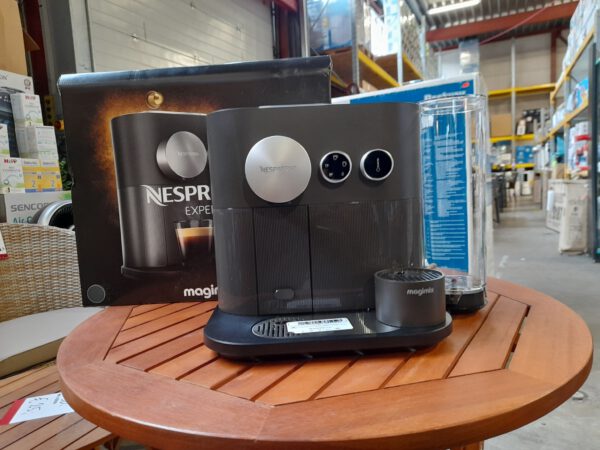 Nespresso Expert M500 - Koffiecupmachine - Antraciet - Afbeelding 2
