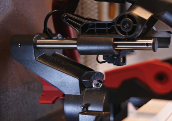 SKIL afkortzaag / verstekzaag 216mm met trekfunctie en laser 1310AA 1600W + snelklem - Afbeelding 2
