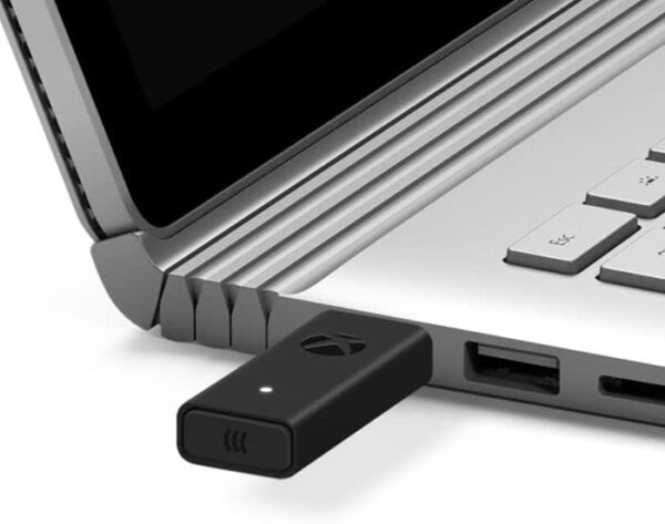 Microsoft Xbox Draadloze Adapter voor Windows 10 (Xbox One) - Afbeelding 2