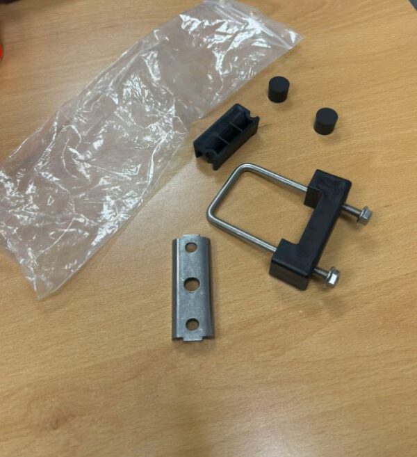 25 stuks bevestigingsbeugels voor hekwerk 60x40mm - Afbeelding 2