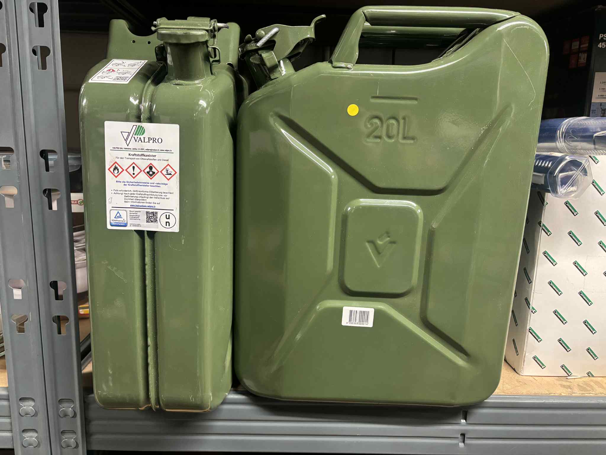 Valpro 82.00.00 Jerrycan voor brandstof 20 l Plaatstaal - Afbeelding 4